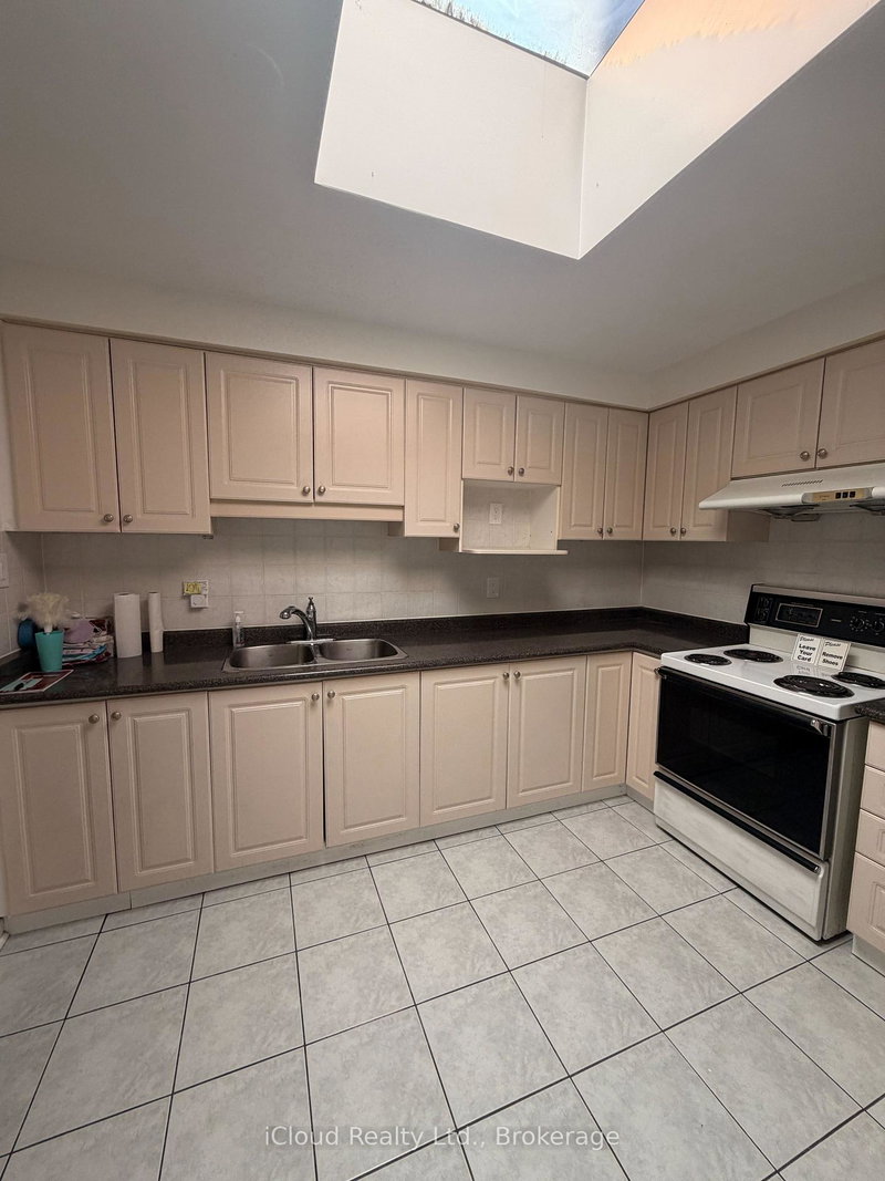 Image of home for listing MLS® W13828754