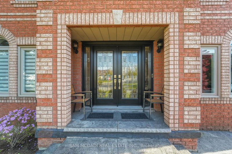 Image of home for listing MLS® W13829274