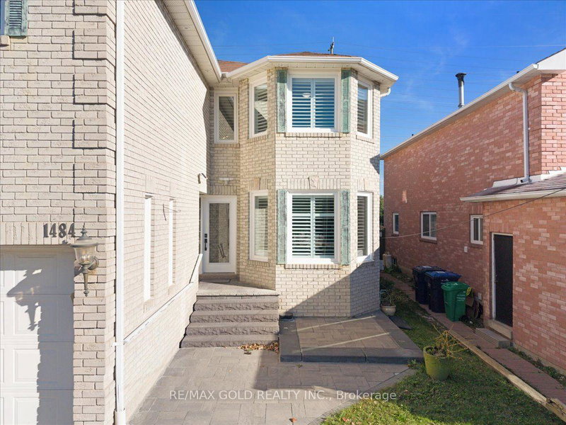 Image of home for listing MLS® W13829536