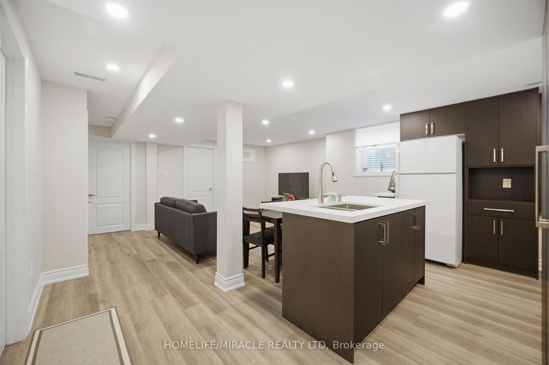 Image of home for listing MLS® W13830888