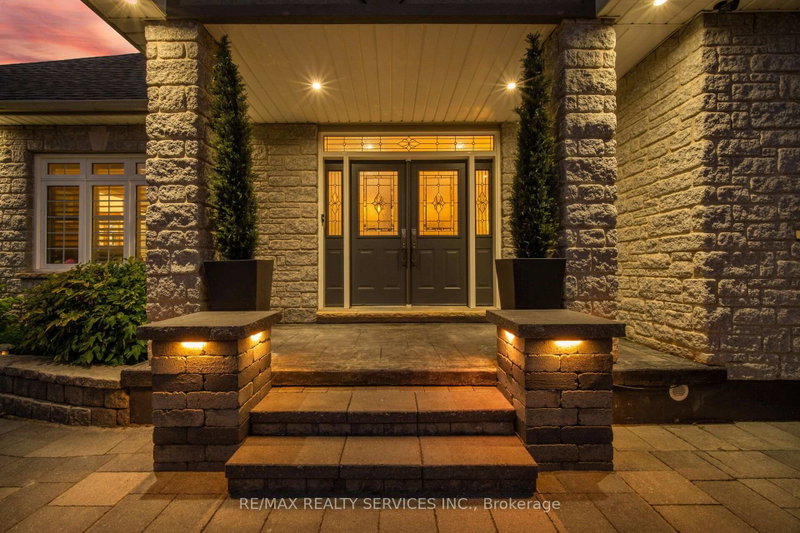 Image of home for listing MLS® W13833646