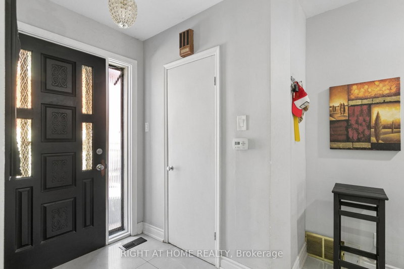 Image of home for listing MLS® W13837316