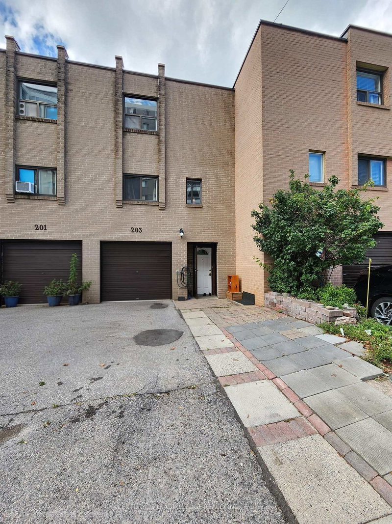 Image of home for listing MLS® W13840280