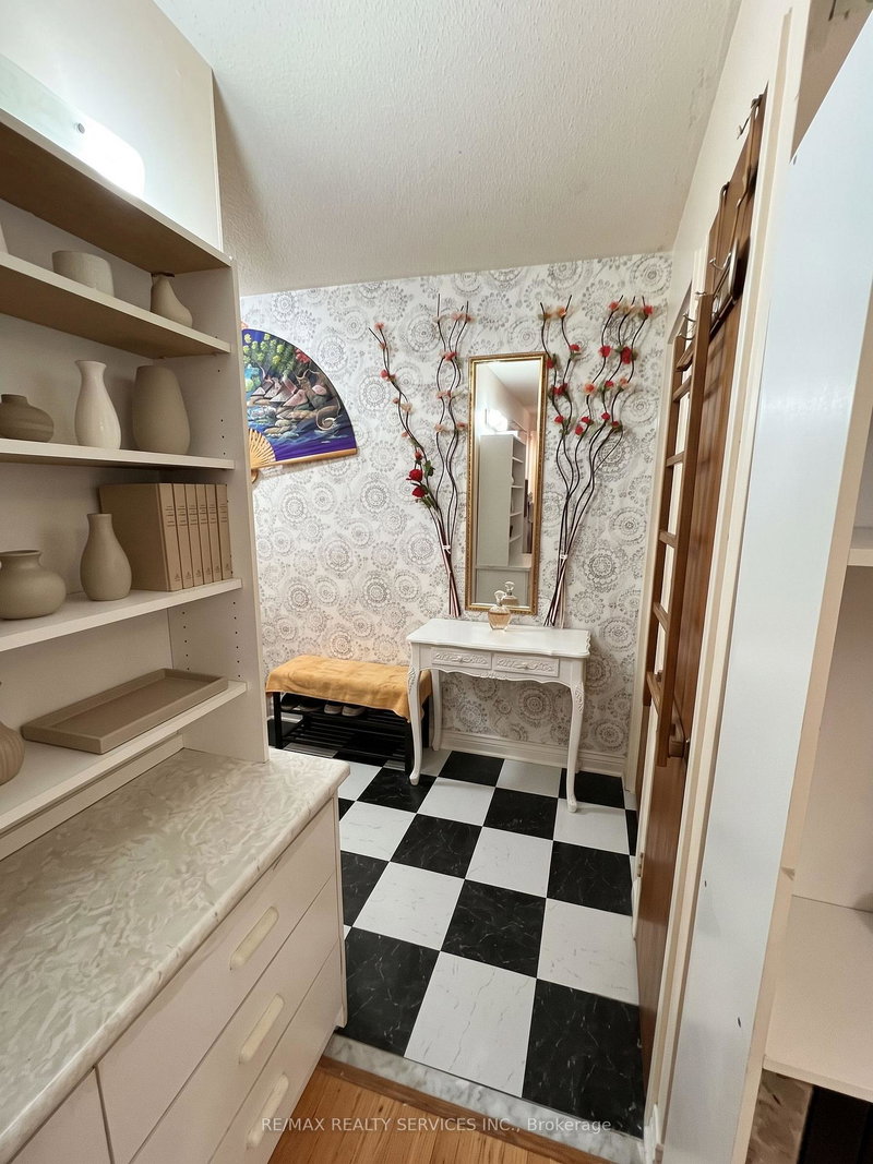 Image of home for listing MLS® W13842578
