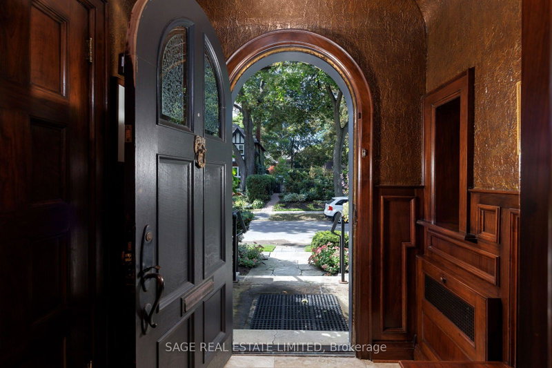 Image of home for listing MLS® W13843216