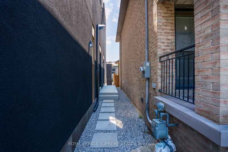 Image of home for listing MLS® W13843318