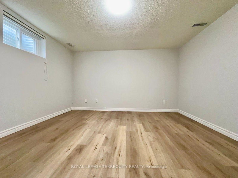 Image of home for listing MLS® W13843320