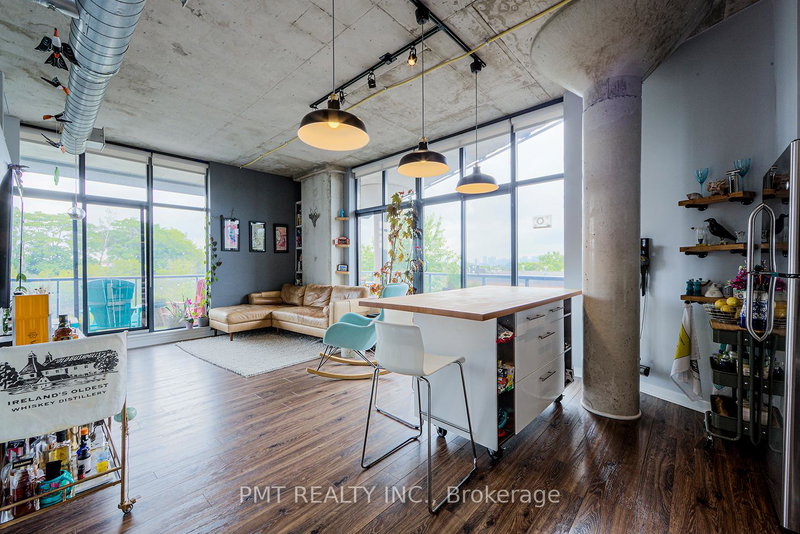 Image of home for listing MLS® W13843490
