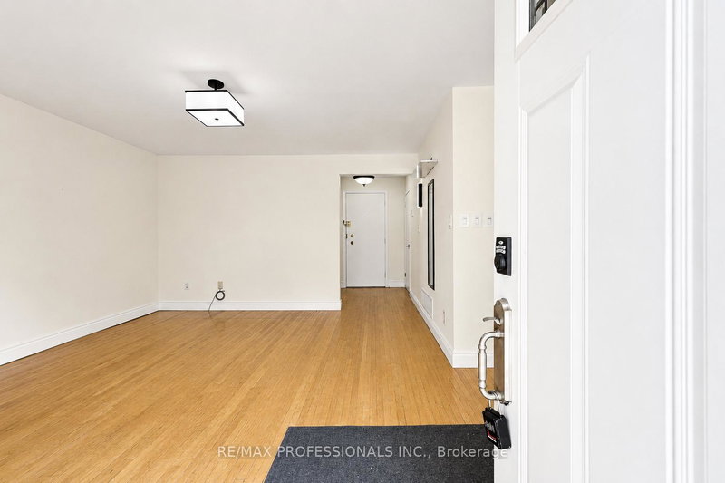 Image of home for listing MLS® W13847738