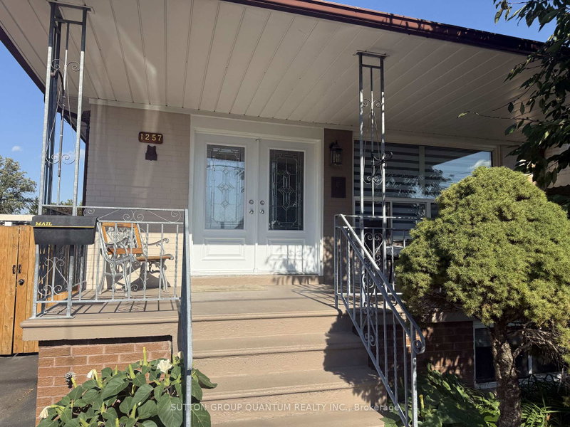 Image of home for listing MLS® W13848152