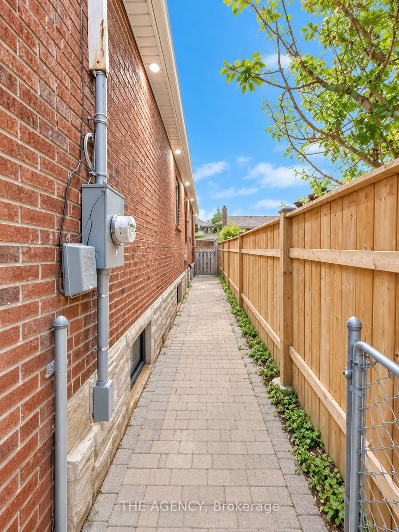 Image of home for listing MLS® W13848382
