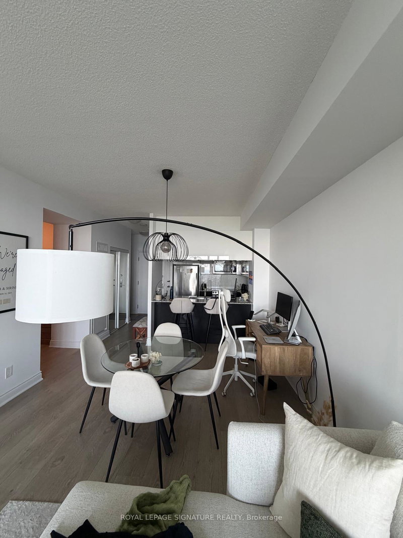 Image of home for listing MLS® W13850178