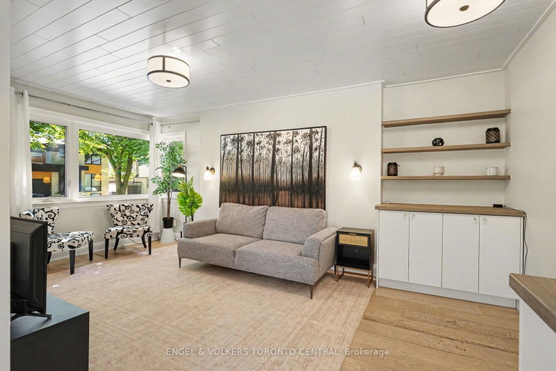 Image of home for listing MLS® W13852182