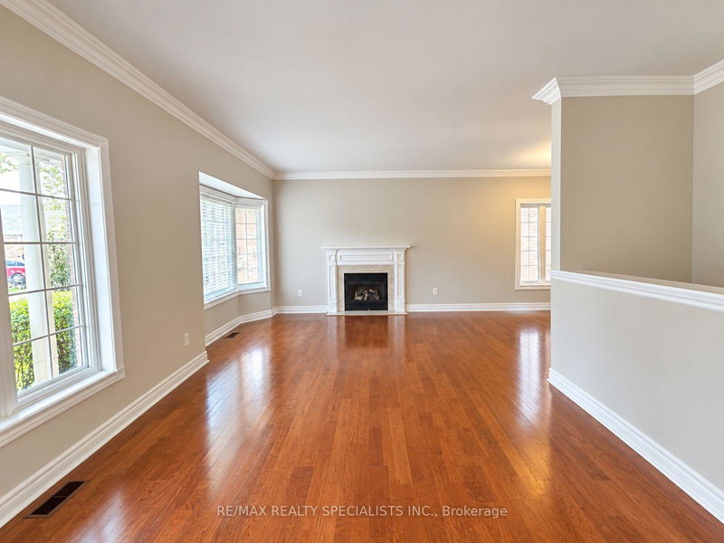 Image of home for listing MLS® W13852314