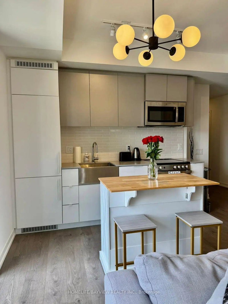 Image of home for listing MLS® W13853666
