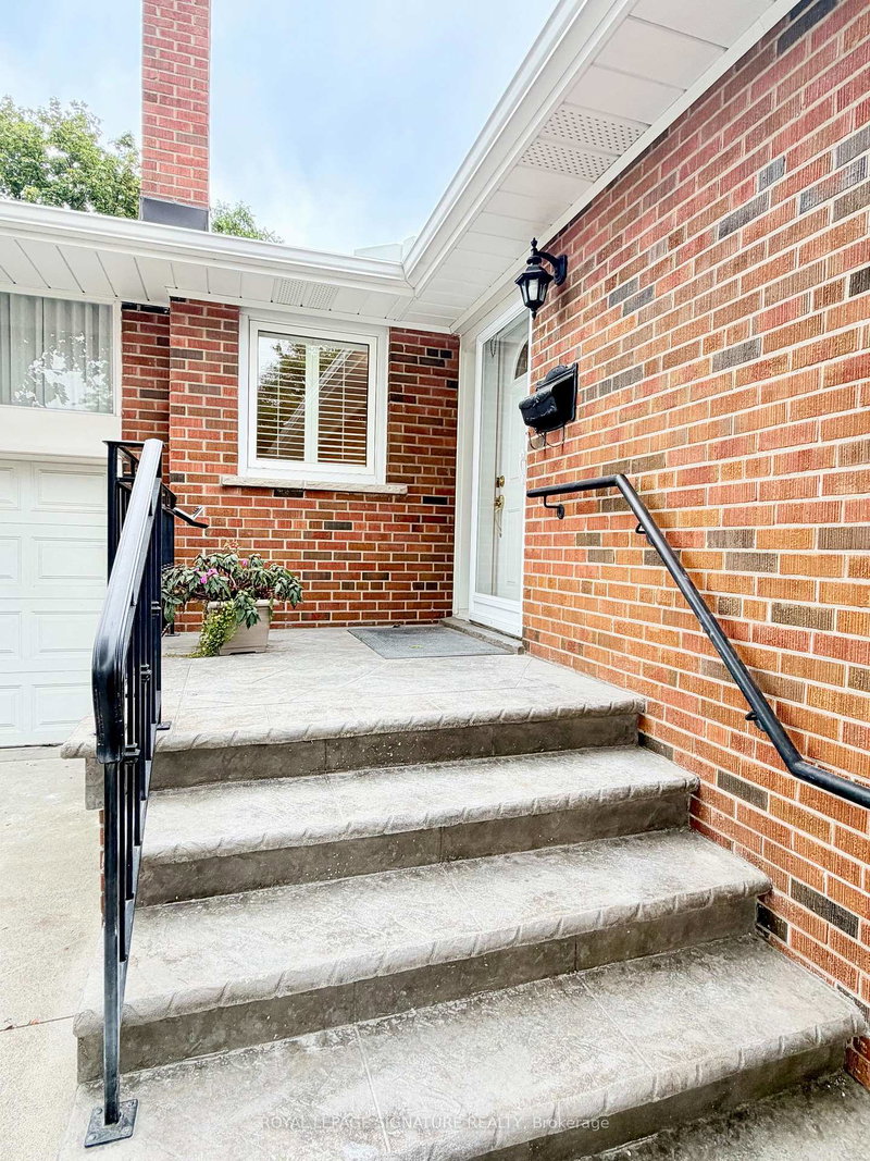 Image of home for listing MLS® W13853732
