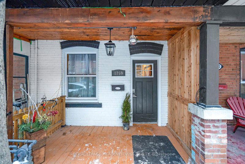 Image of home for listing MLS® W13854150