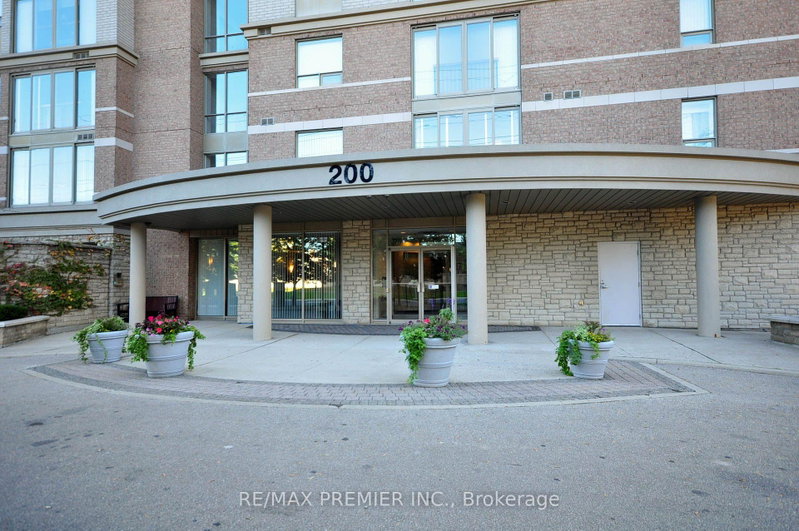 Image of home for listing MLS® W13855400