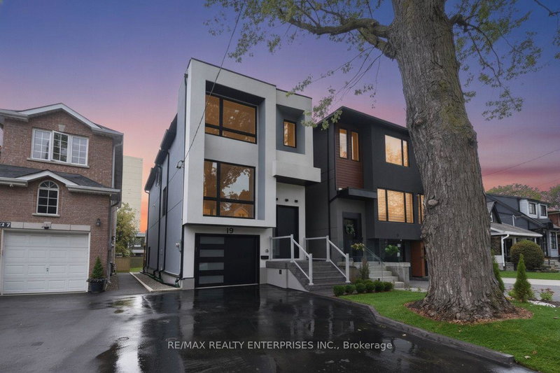 Image of home for listing MLS® W13857108