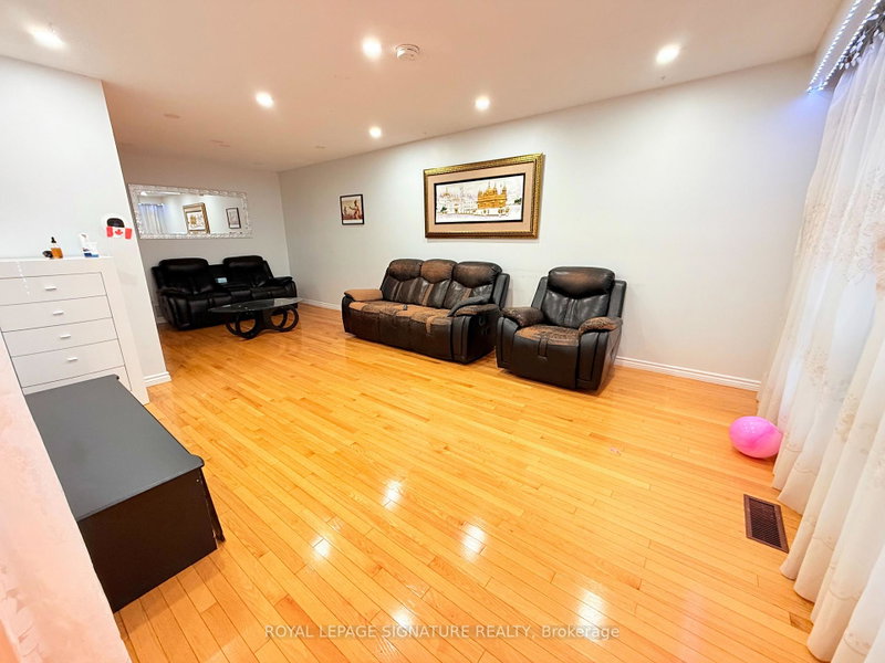 Image of home for listing MLS® W13858514