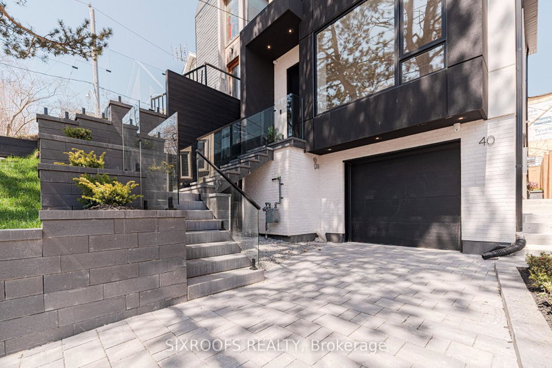 Image of home for listing MLS® W13860310
