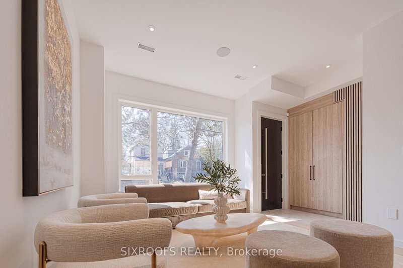 Image of home for listing MLS® W13860310