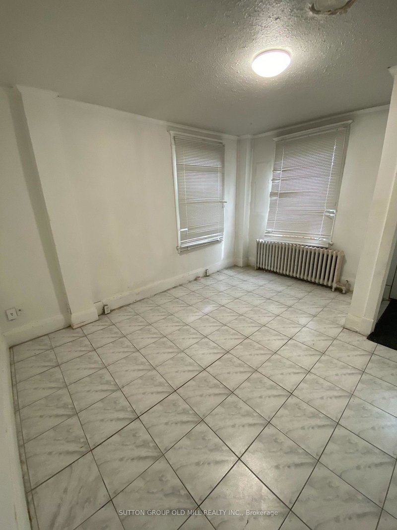 Image of home for listing MLS® W13861034