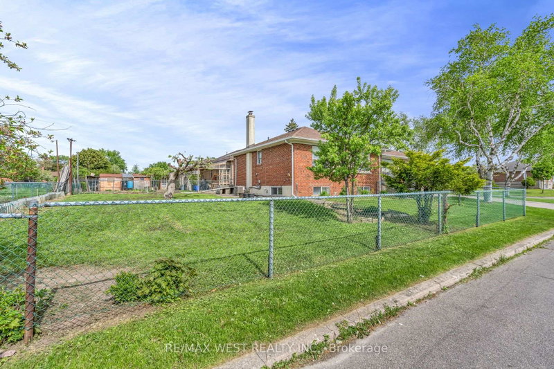 Image of home for listing MLS® W13861070