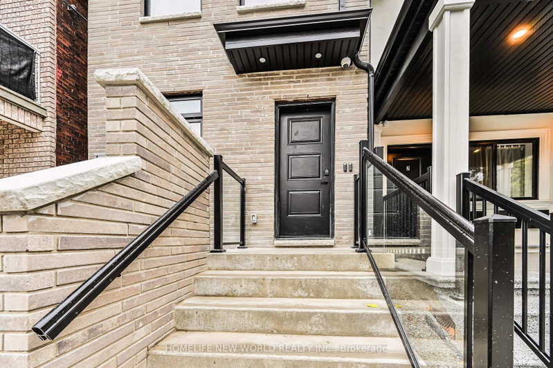 Image of home for listing MLS® W13864400