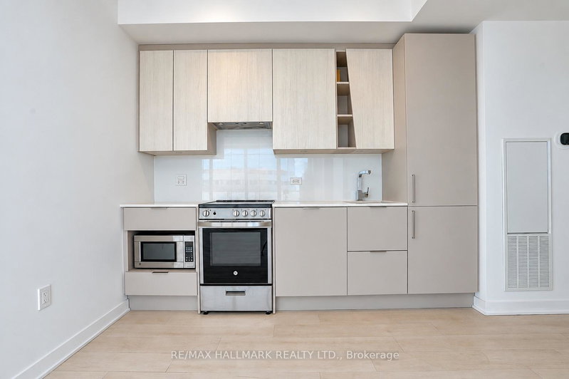 Image of home for listing MLS® W13865382