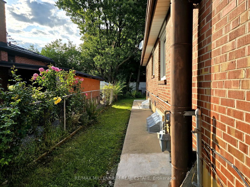 Image of home for listing MLS® W13870808