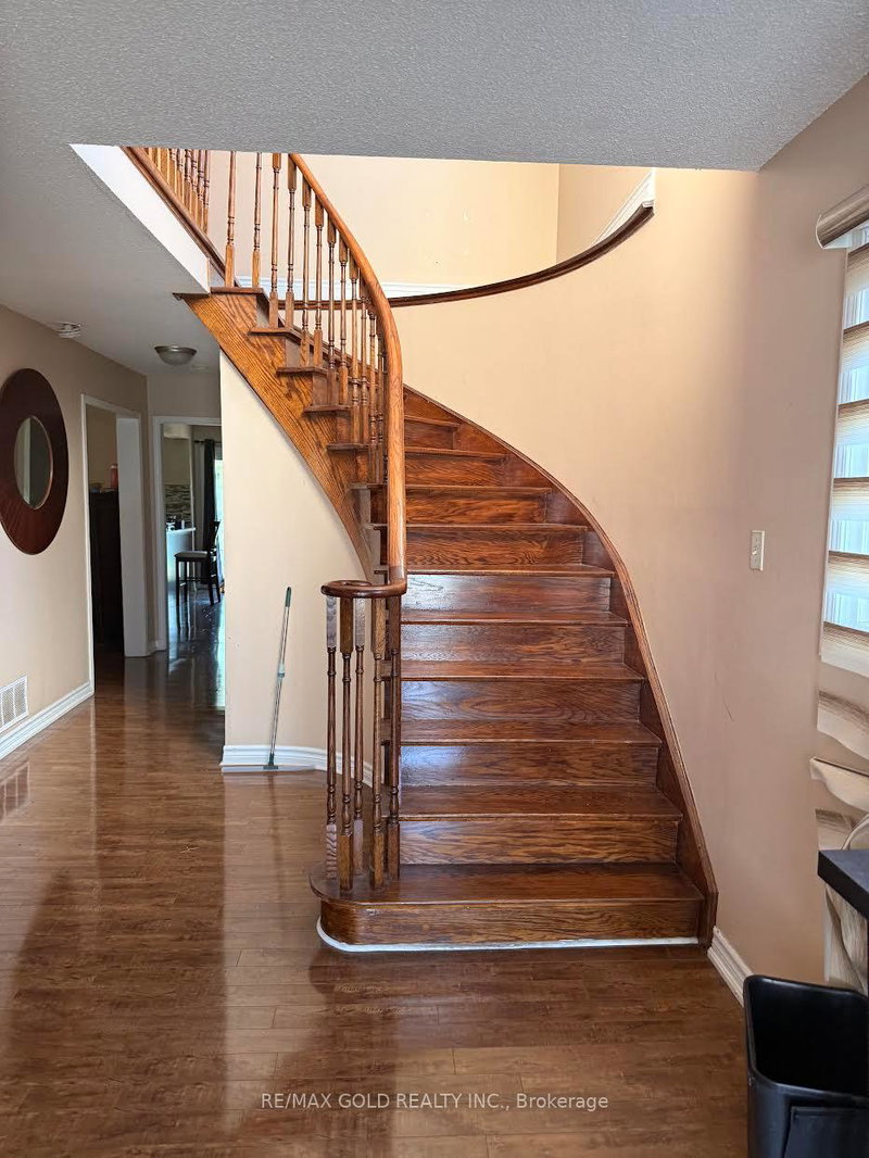 Image of home for listing MLS® W13872642