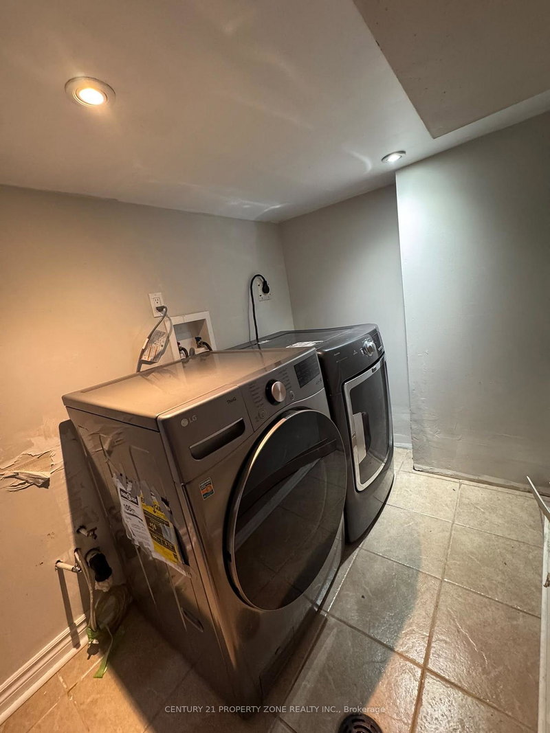 Image of home for listing MLS® W13874142