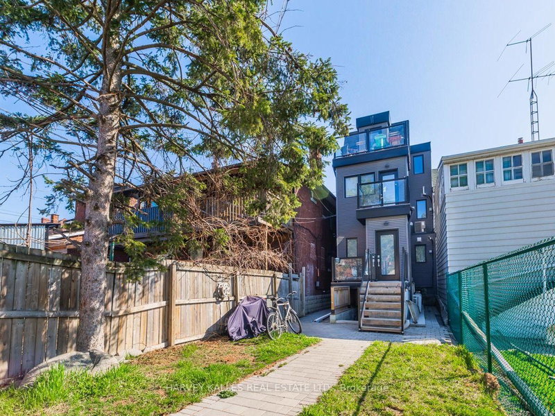 Image of home for listing MLS® W13874342