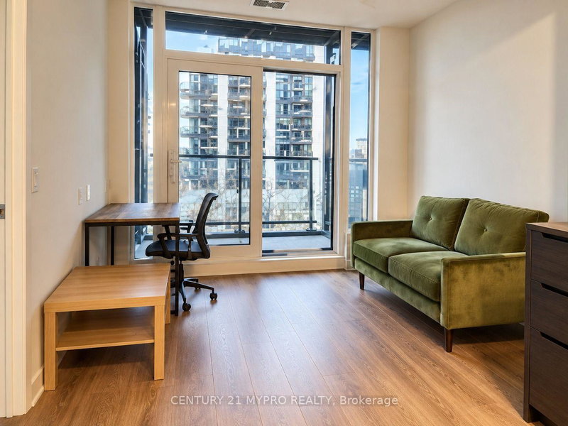 Image of home for listing MLS® W13874670