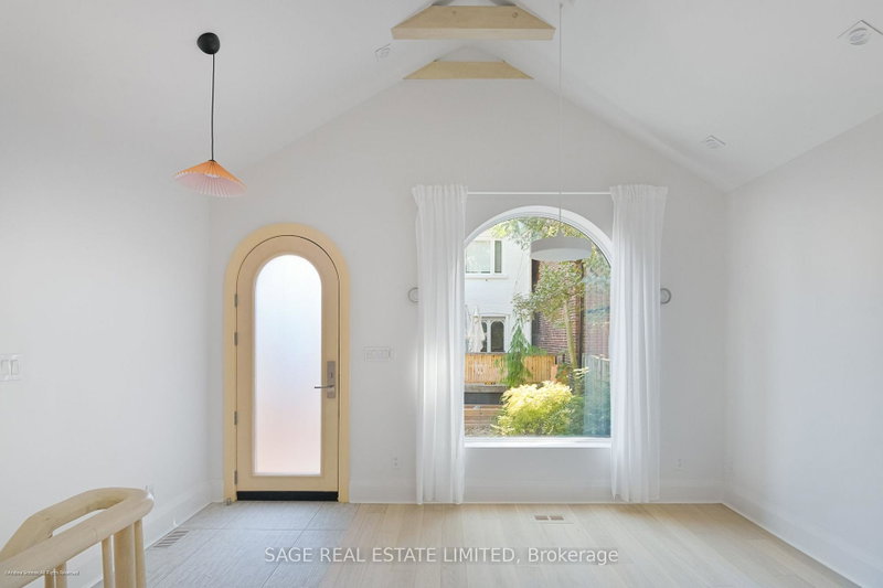 Image of home for listing MLS® W13876302