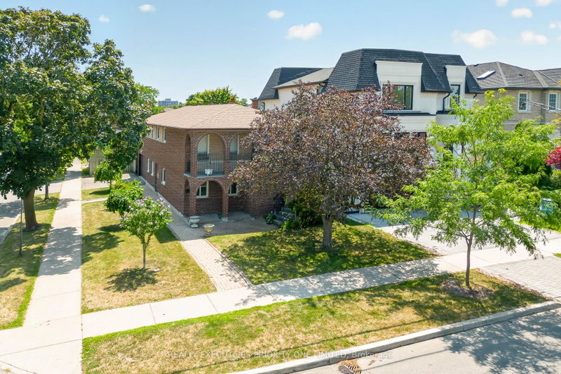 Image of home for listing MLS® W13879888