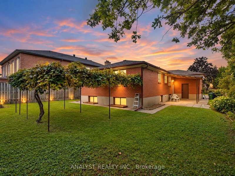Image of home for listing MLS® W13880196