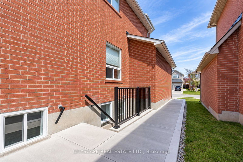 Image of home for listing MLS® W13881144