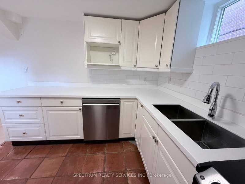 Image of home for listing MLS® W13883542