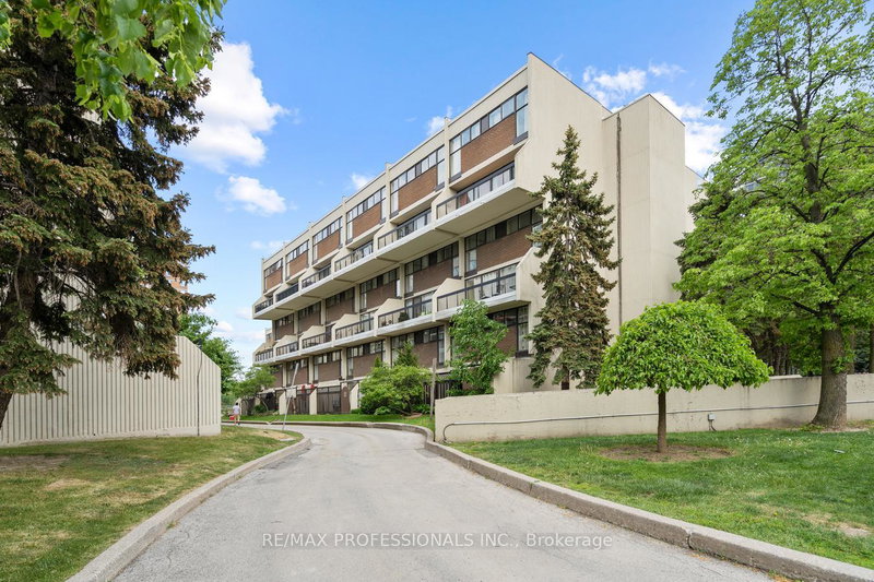 Image of home for listing MLS® W13885610
