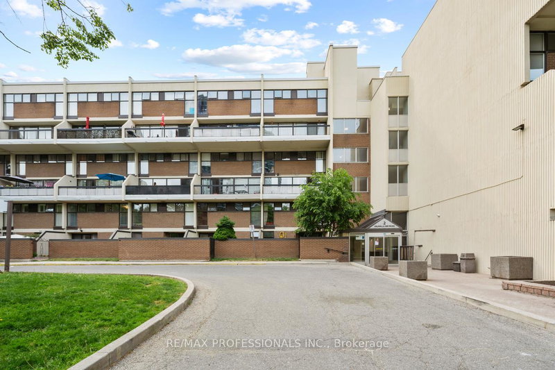 Image of home for listing MLS® W13885610