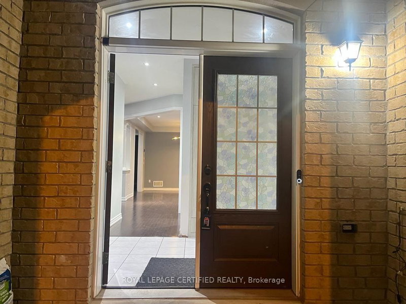 Image of home for listing MLS® W13885844