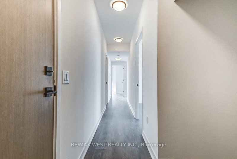 Image of home for listing MLS® W14008144