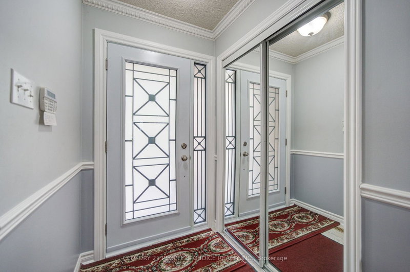 Image of home for listing MLS® W14009036