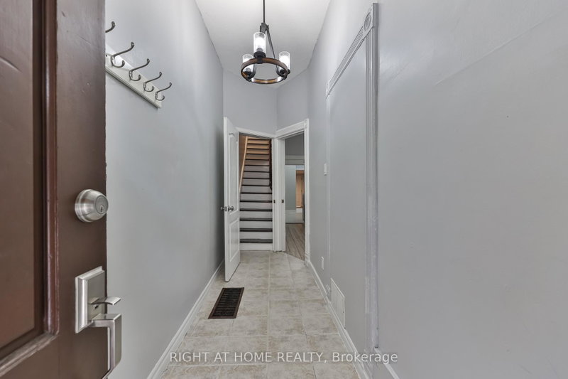 Image of home for listing MLS® W14011508