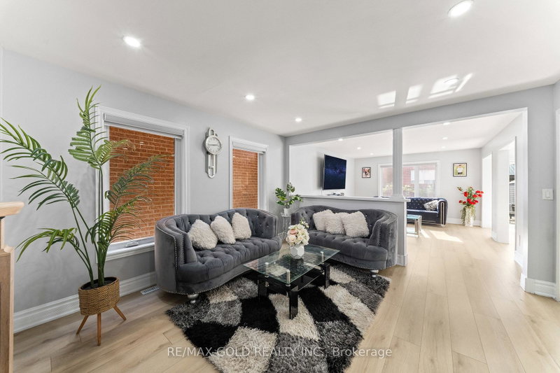 Image of home for listing MLS® W14026150