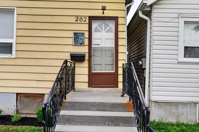Image of home for listing MLS® W14028180