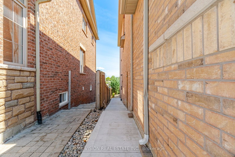 Image of home for listing MLS® W14031980