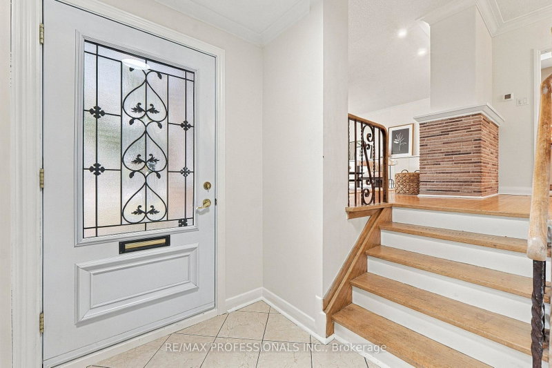 Image of home for listing MLS® W14032124